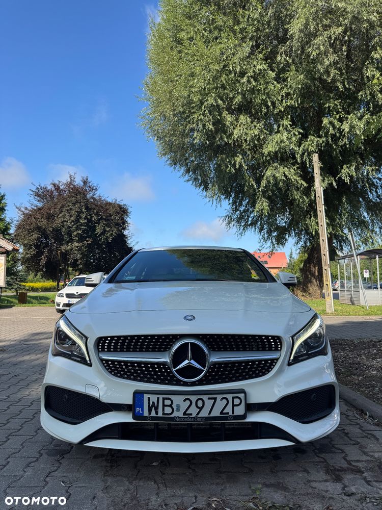 Mercedes-Benz CLA 200 7G-DCT AMG Line - 1