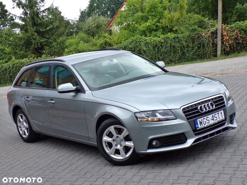 Audi A4 Avant 2.0 TDI DPF Ambiente - 13