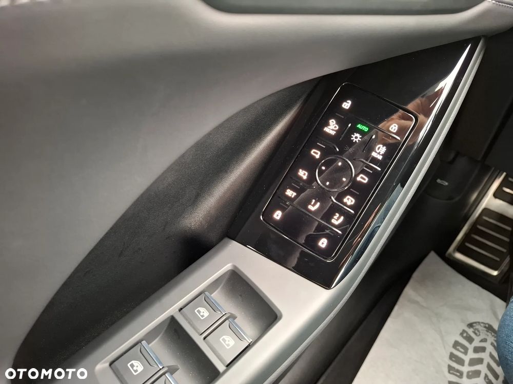 Audi Q6 e-tron Quattro - 27