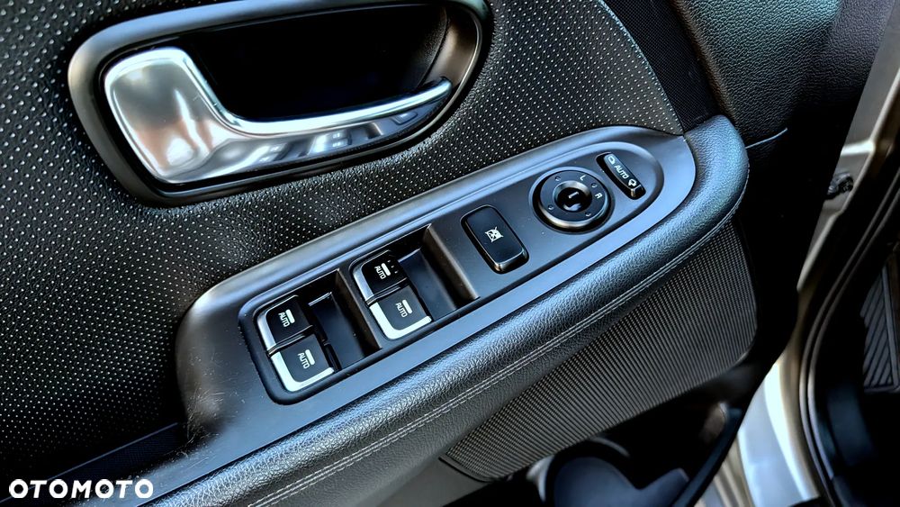 Kia Carens 1.6 GDI Edition 7 - 35
