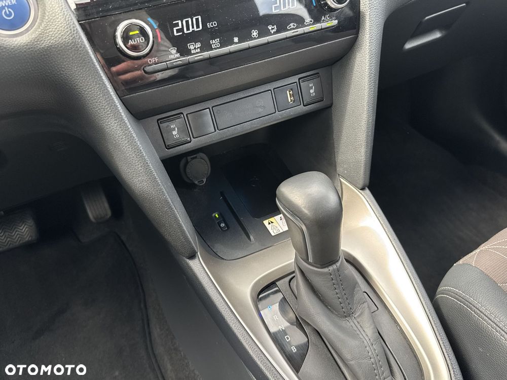 Toyota Yaris Cross Hybrid 1.5 Executive - 21