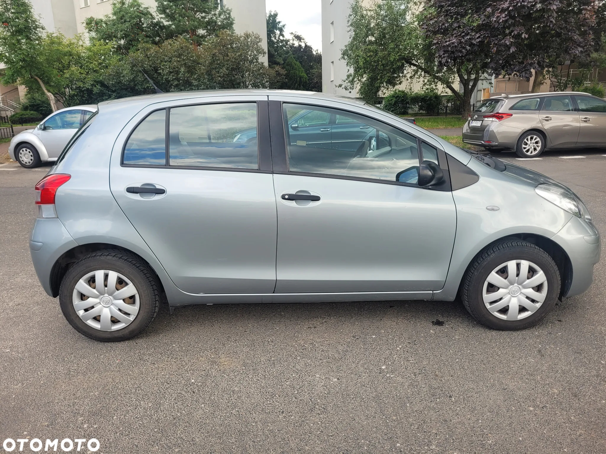 Toyota Yaris 1.0 Luna - 4