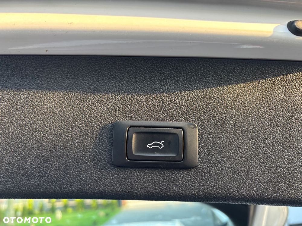 Audi A4 Avant 1.8 TFSI S line Sportpaket - 10
