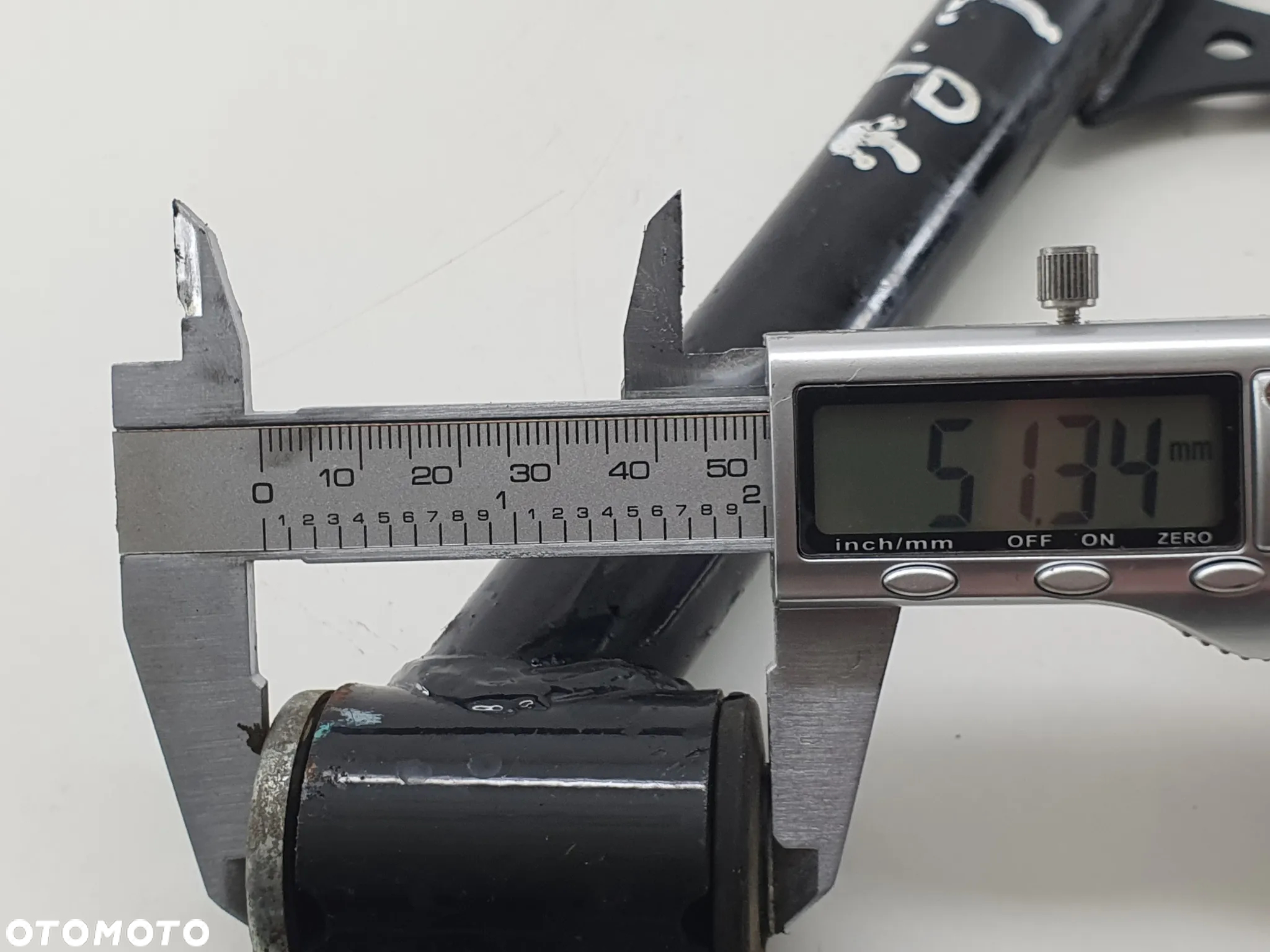 WAHACZ LEWY PRZOD DOLNY SMC 700 ARGON JUMBO 700 - 15
