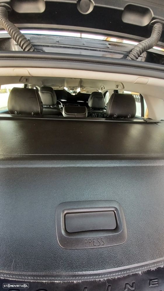 Renault Mégane Sport Tourer - 21