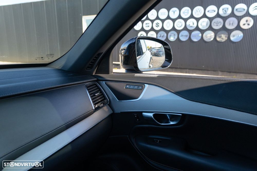 Volvo XC 90 2.0 T8 PHEV R-Design AWD - 25