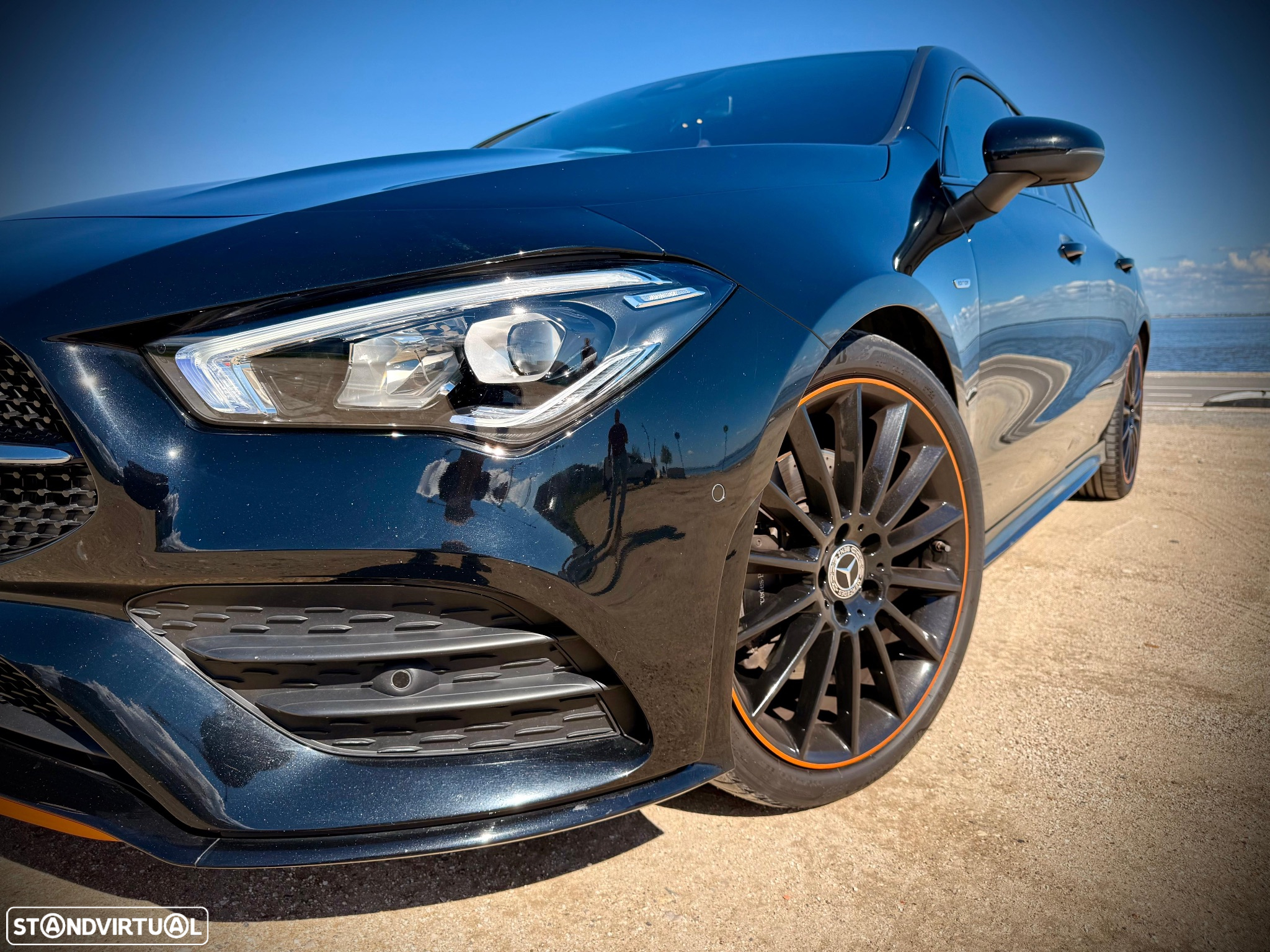 Mercedes-Benz CLA 200 Shooting Brake AMG Line Aut. - 3