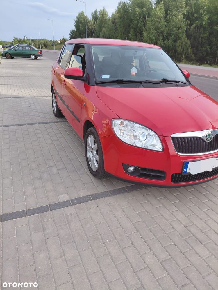 Skoda Fabia 1.6 16V Style - 6