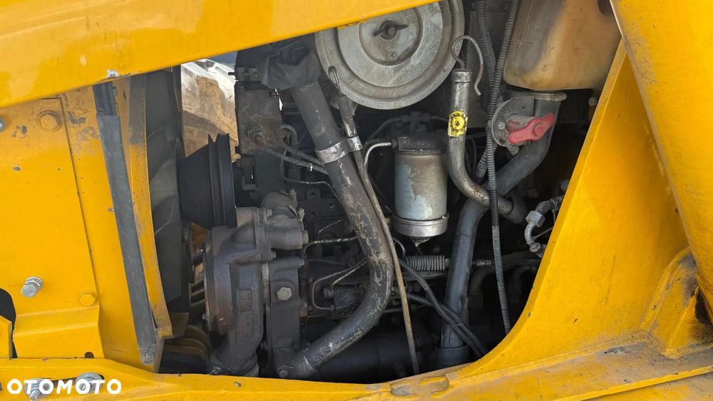 JCB 4CX - 5