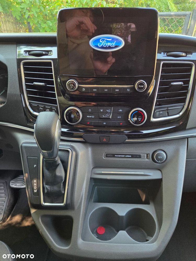 Ford Tourneo Custom - 7