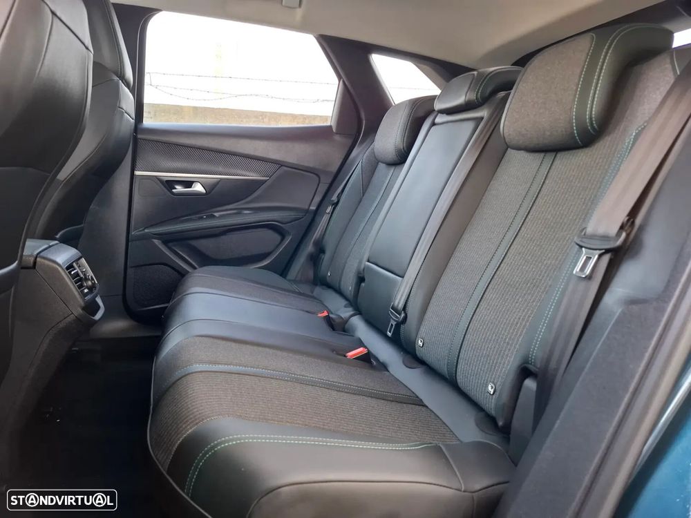 Peugeot 3008 - 17