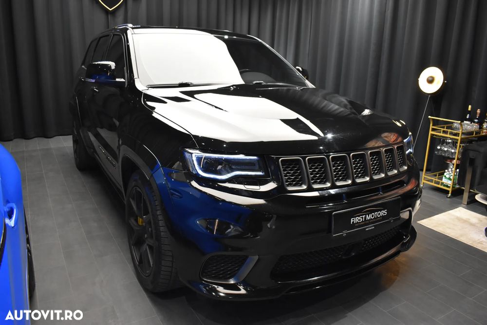 Jeep Grand Cherokee - 2