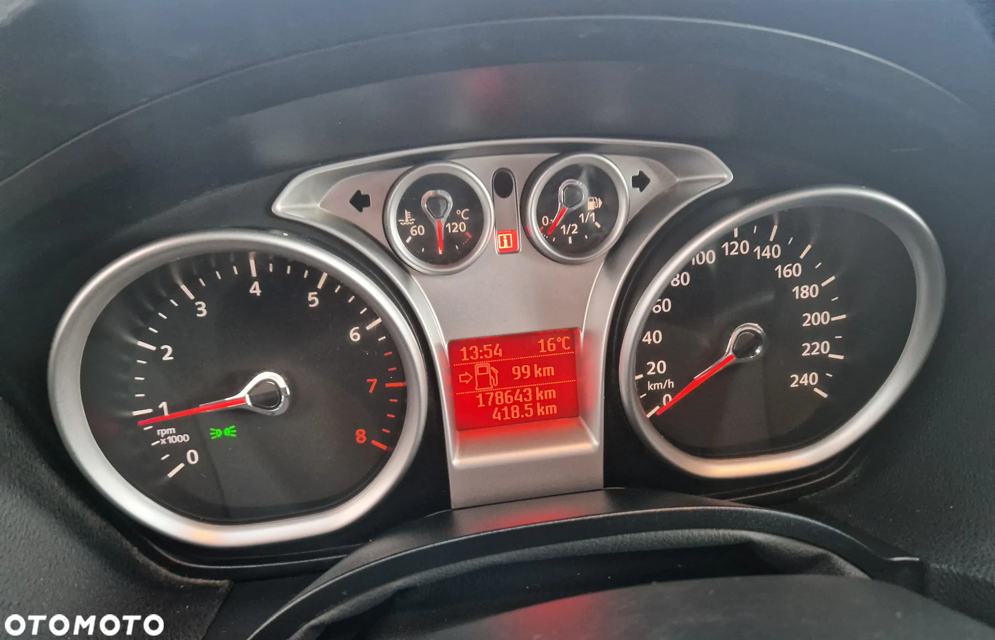 Ford C-MAX 1.8 Titanium - 24