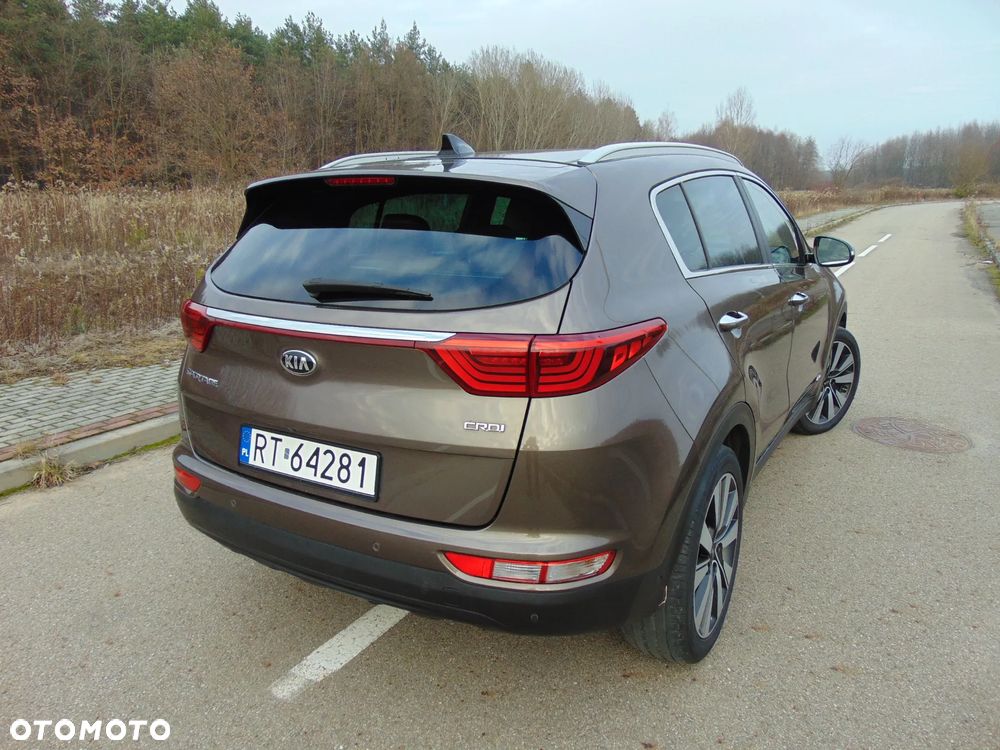 Kia Sportage 2,0 CRDI AWD Platinum - 37