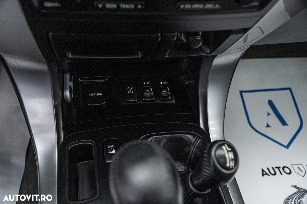 Toyota Land Cruiser D-4D Automatik Executive - 11