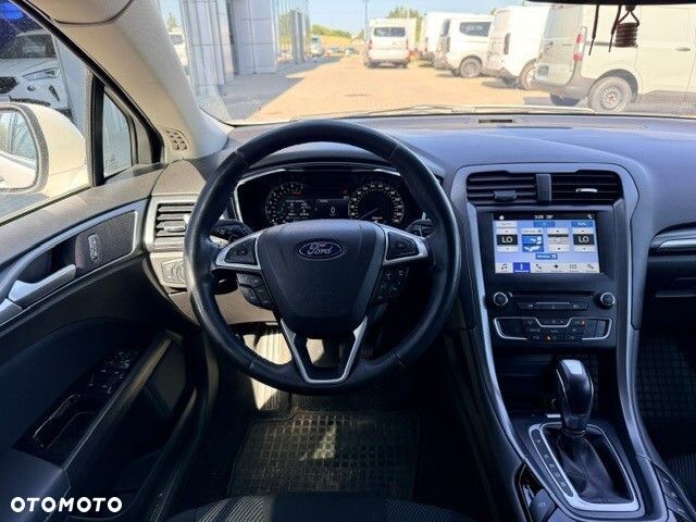 Ford Mondeo - 7