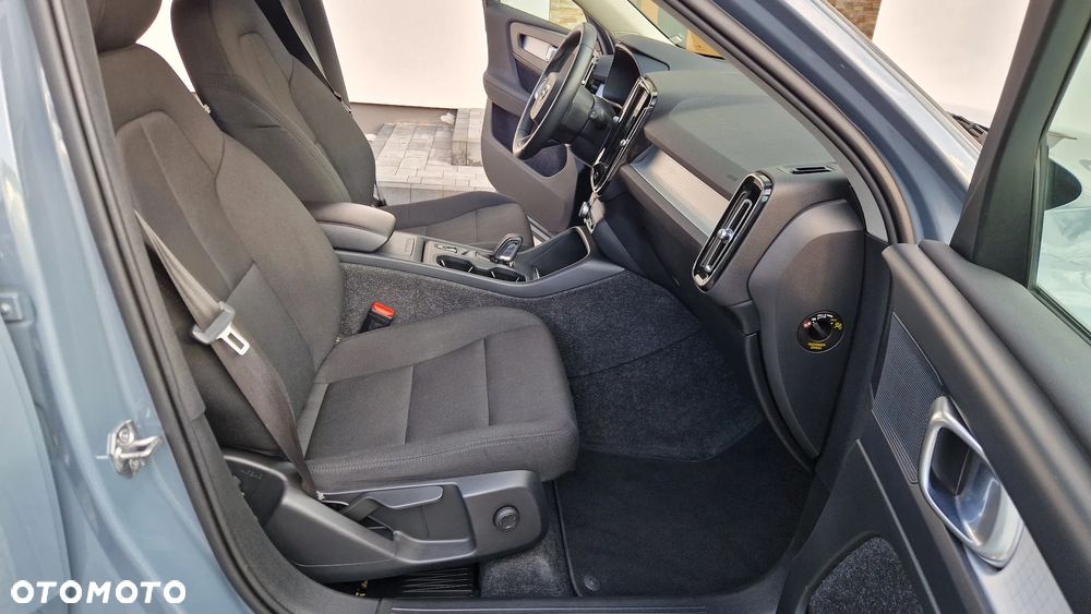 Volvo XC 40 T3 Momentum - 20