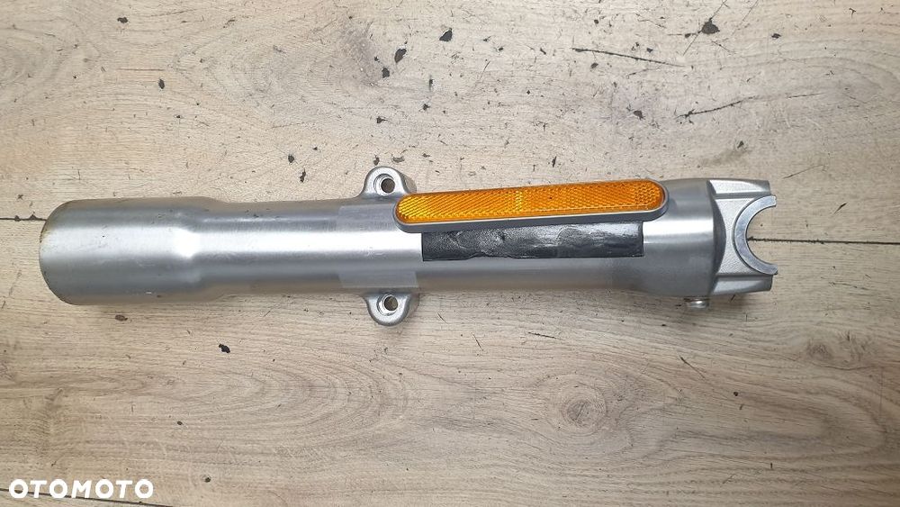 Goleń prawy Harley Davidson Softail Fat Boy / Heritage 45915-08A - 3