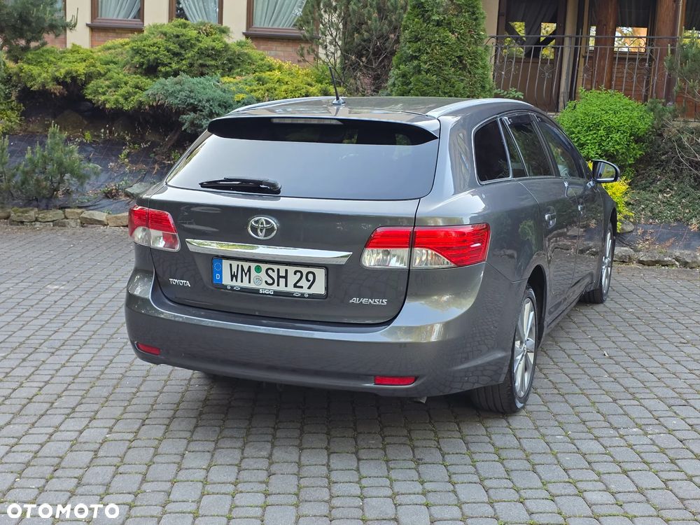 Toyota Avensis 2.0 D-4D Edition - 25