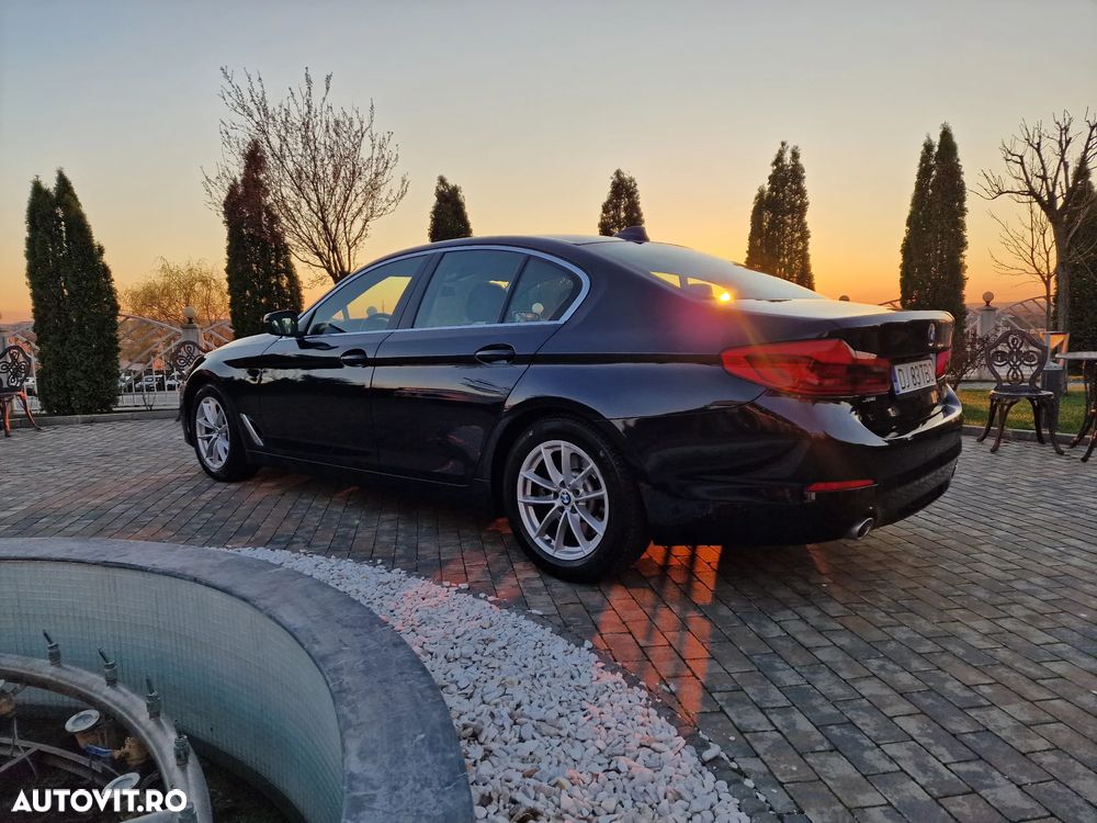 BMW Seria 5 520d AT - 12