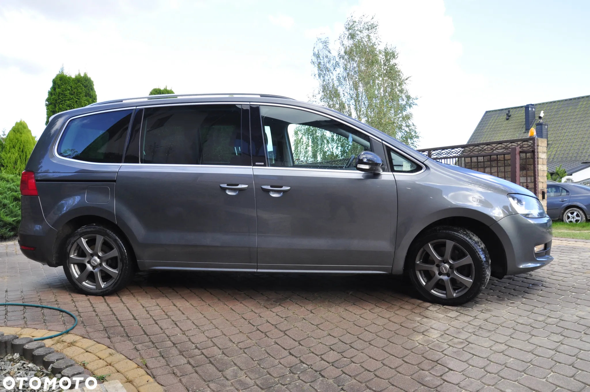 Volkswagen Sharan 2.0 TDI Highline DSG - 13