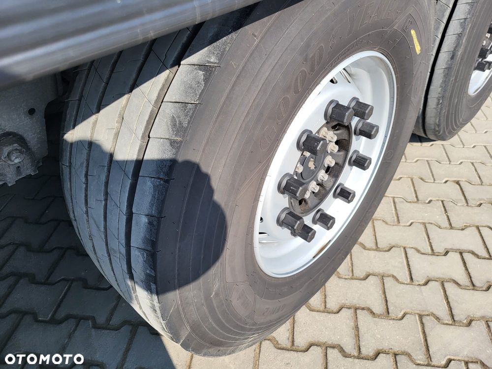 Schmitz Cargobull - - 6