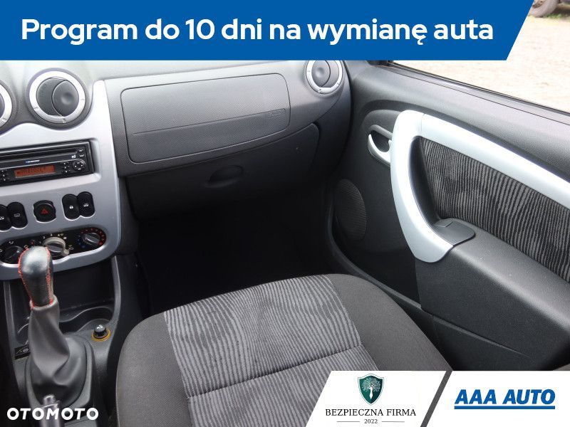 Dacia Sandero - 9