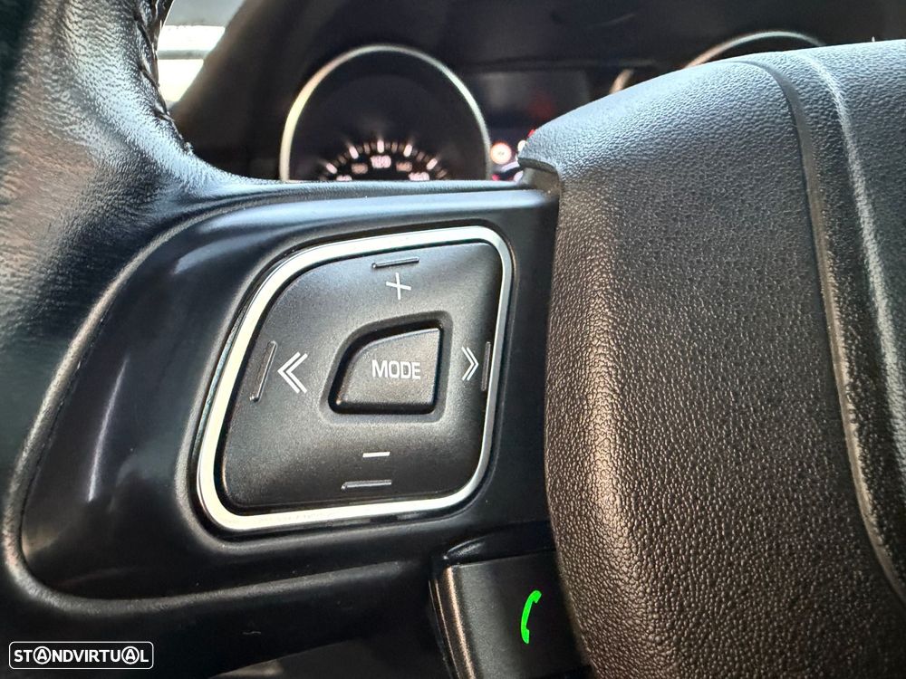 Land Rover Range Rover Evoque 2.0 TD4 HSE Dynamic Auto - 28