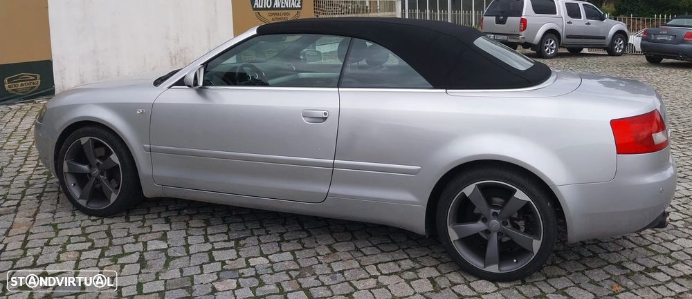 Audi A4 Cabrio 2.4 S-line - 23