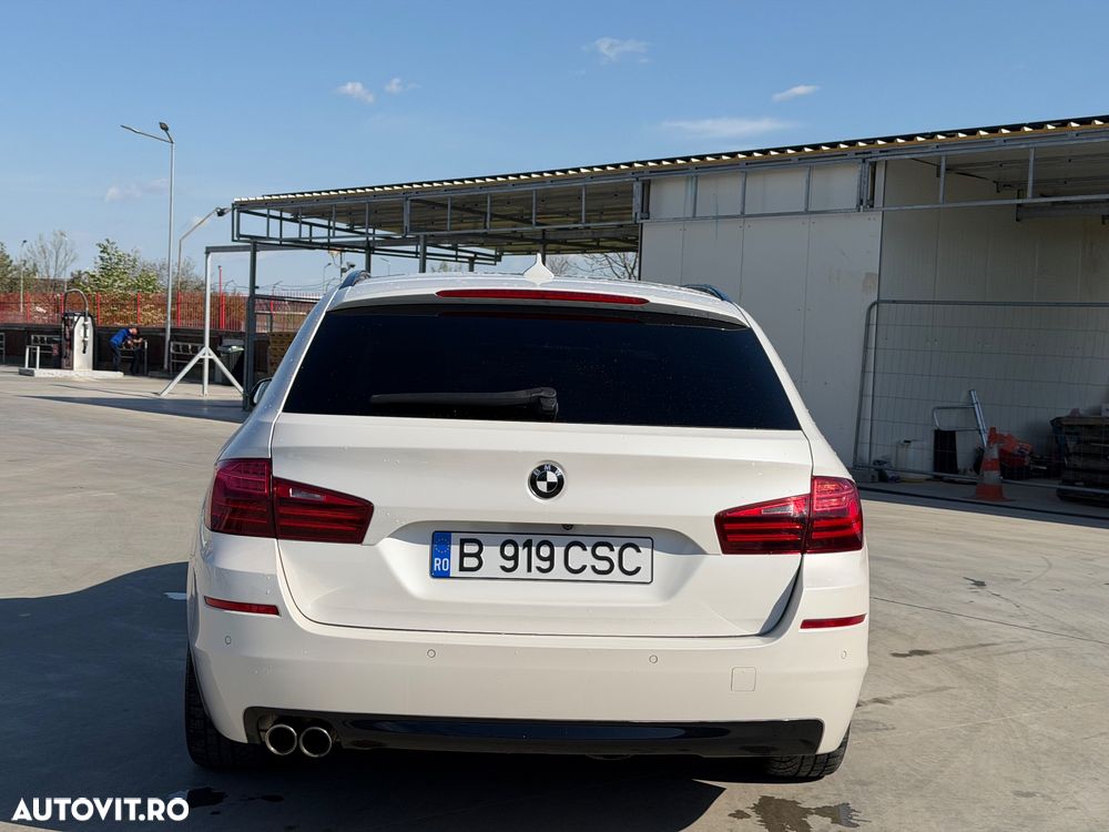 BMW Seria 5 525d xDrive Aut. Luxury Line - 26