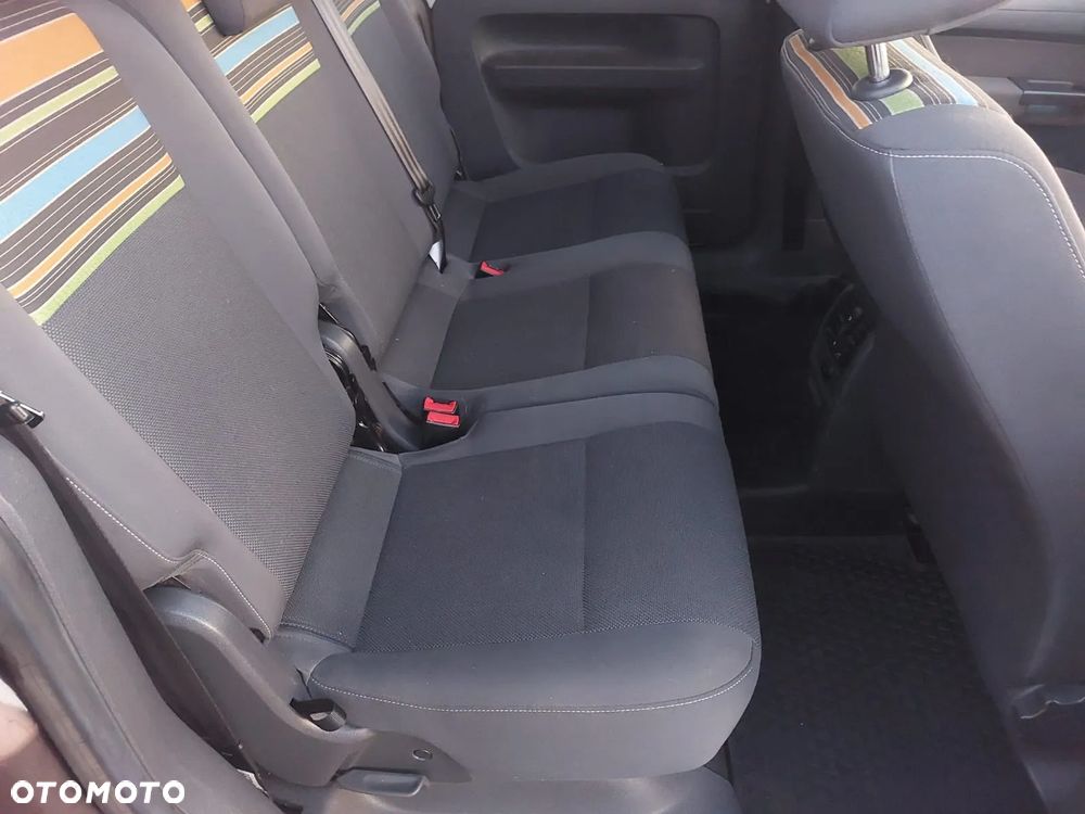 Volkswagen Caddy 2.0 TDI Highline - 18