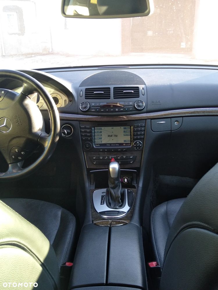 Mercedes-Benz Klasa E 320 CDI Avantgarde - 8