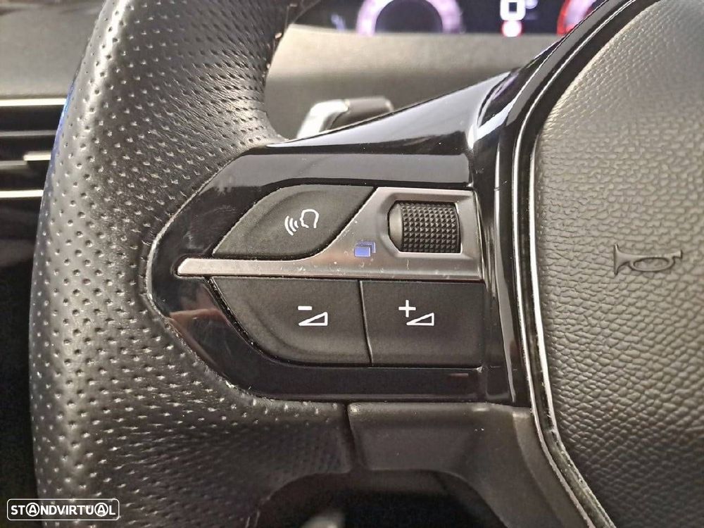 Peugeot 5008 1.5 BlueHDi GT EAT8 - 16