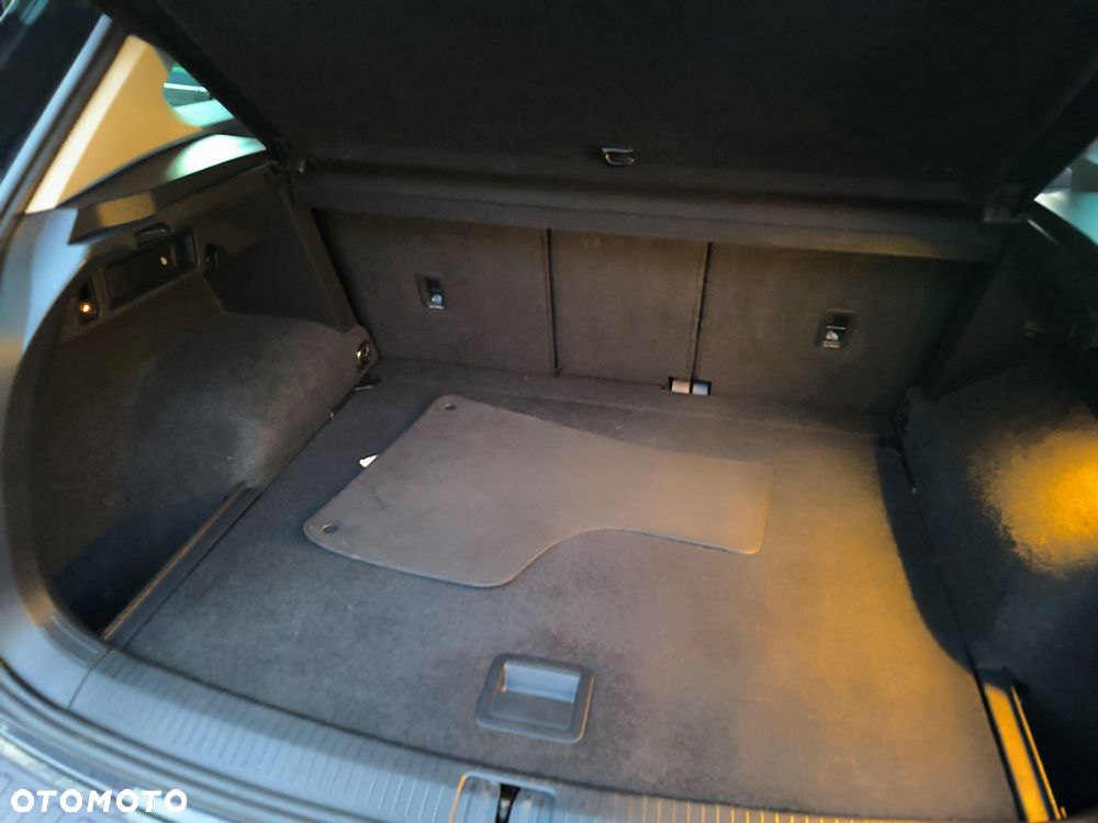 Volkswagen Tiguan 2.0 TDI SCR 4MOTION (BlueMotion Techn.) DSG Highline - 35