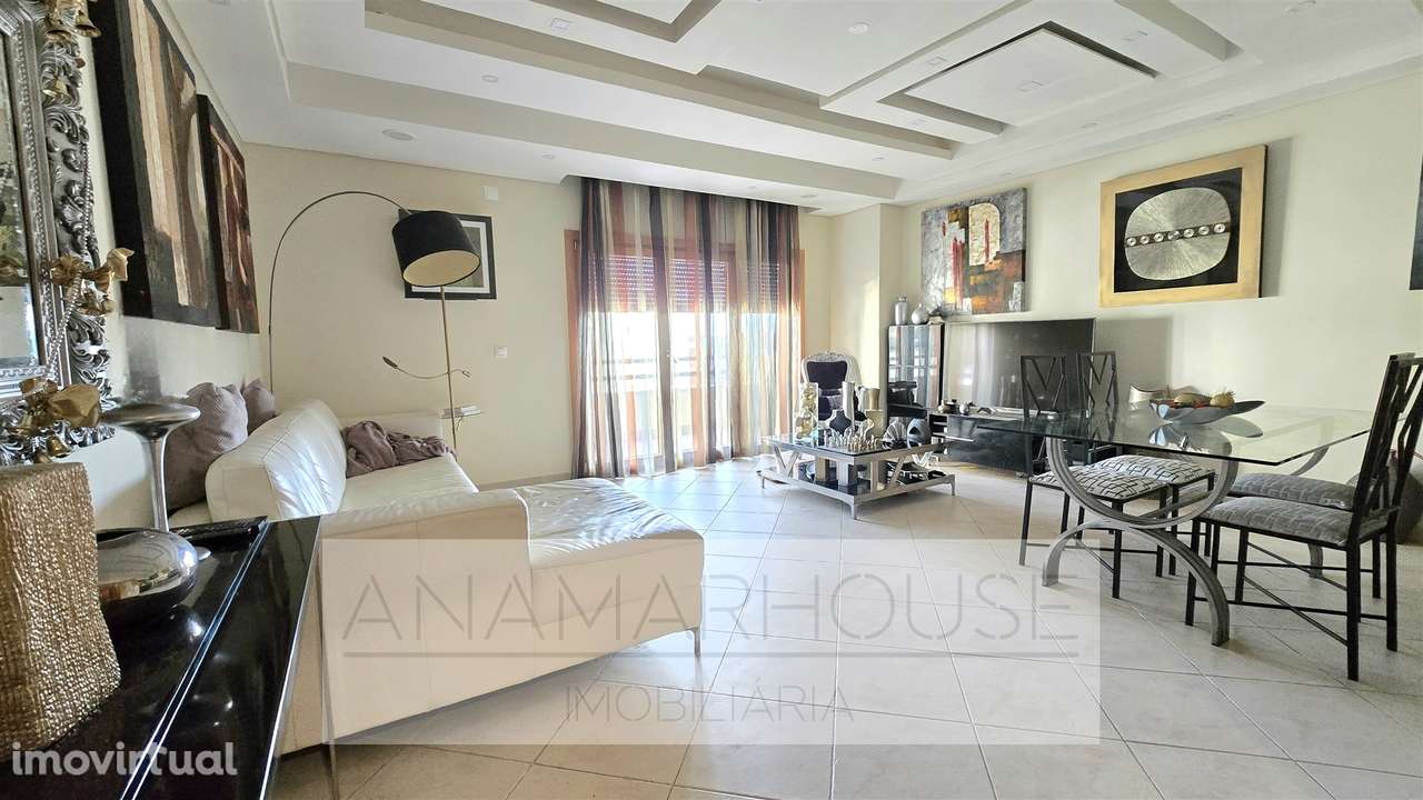 T3 Colinas Do Cruzeiro com 2 Garagens box - Grande imagem: 3/27