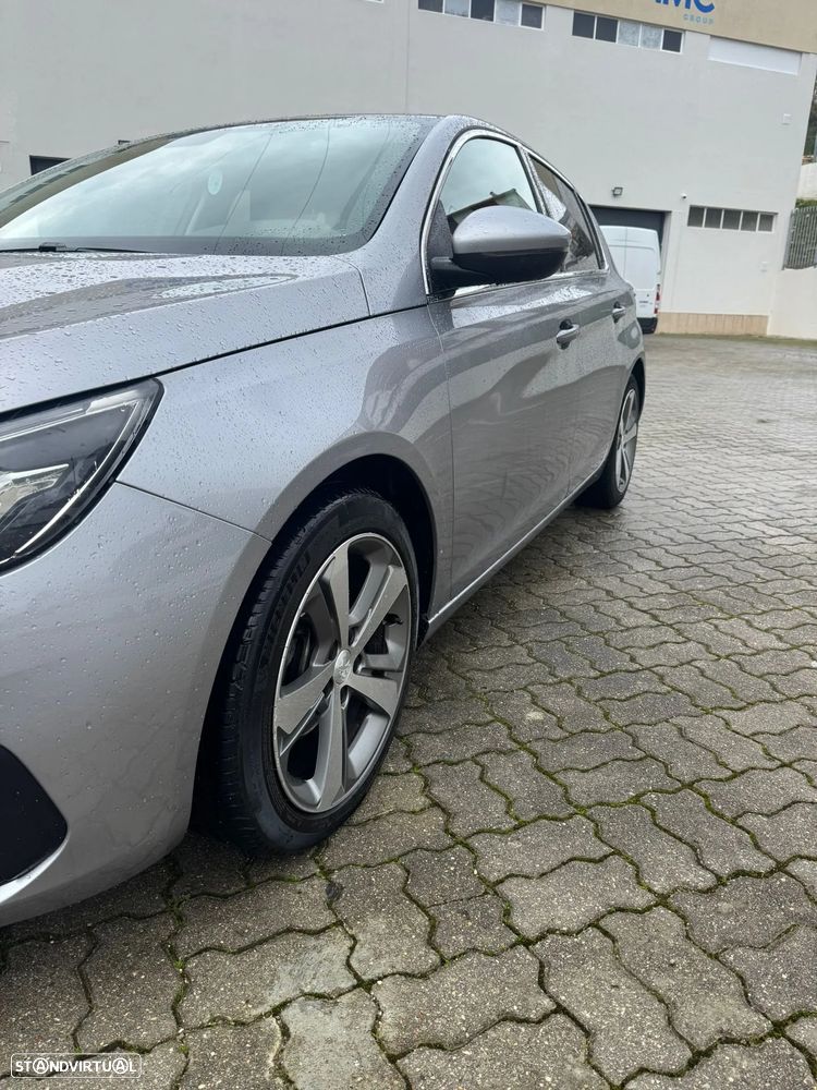 Peugeot 308 1.5 BlueHDi GT Line EAT8 - 16