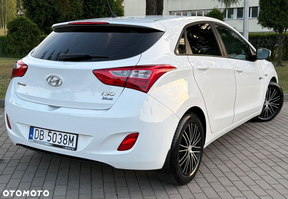 Hyundai i30 1.4 Fifa World Cup Edition - 32