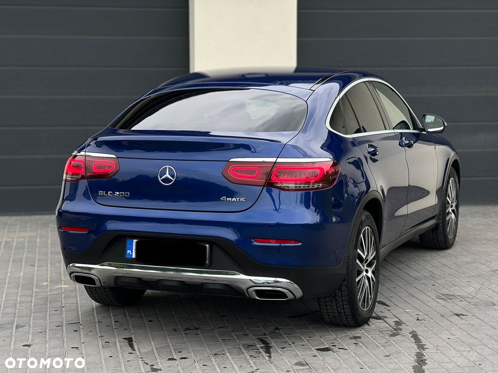 Mercedes-Benz GLC 200 4Matic 9G-TRONIC AMG Line Plus - 14