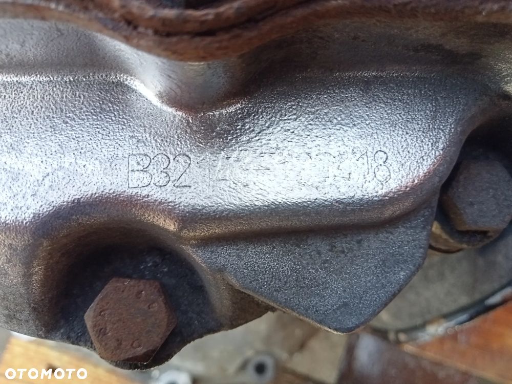 skrzynia corsa d astra h 1.4 16v f13c418 55355489 - 6
