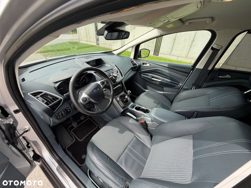 Ford C-MAX 2.0 TDCi Titanium - 16
