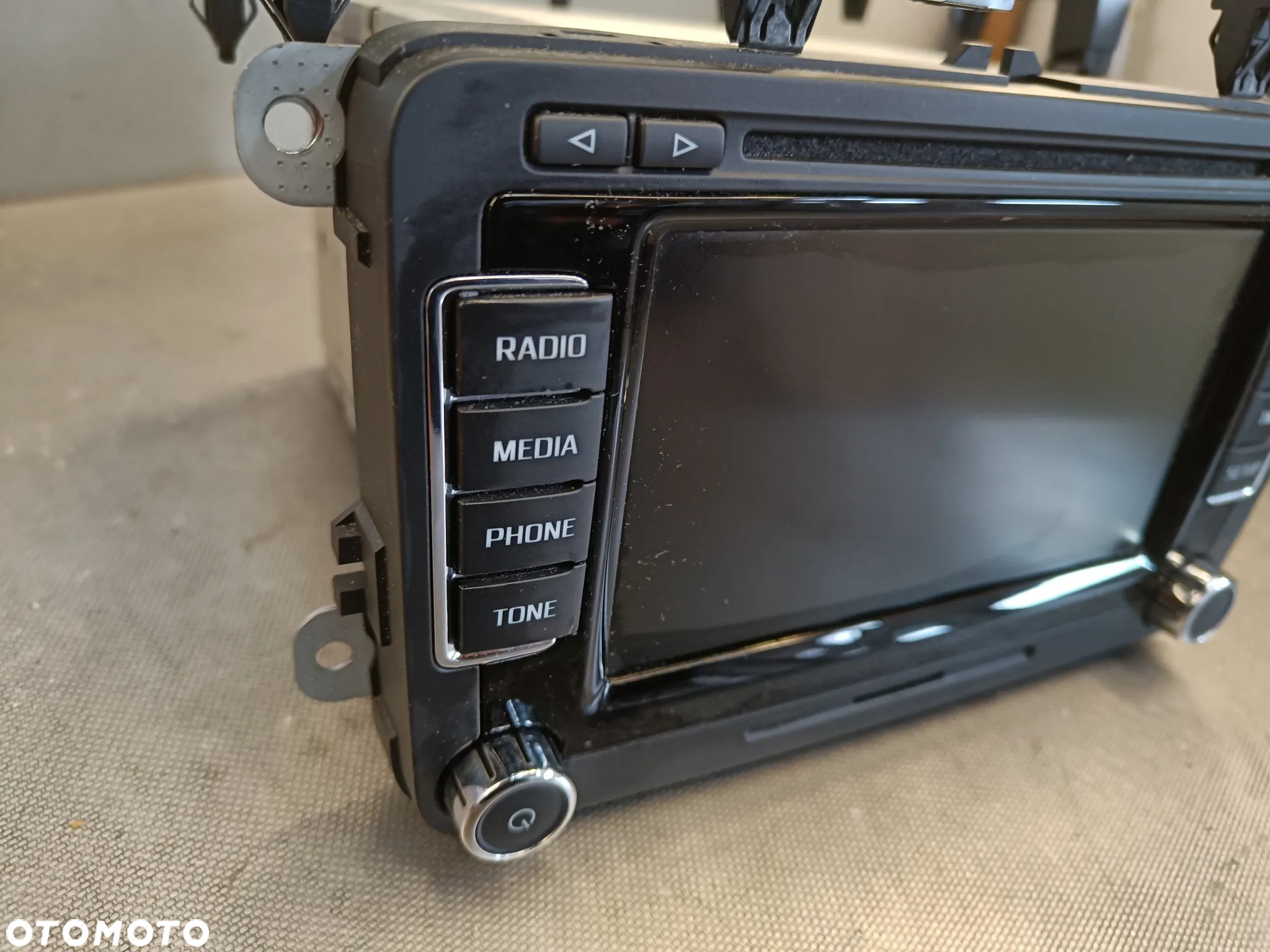 Radio Nawigacja Skoda Superb 2 FL II lift Octavia Yeti Columbus 3T0035686L - 2