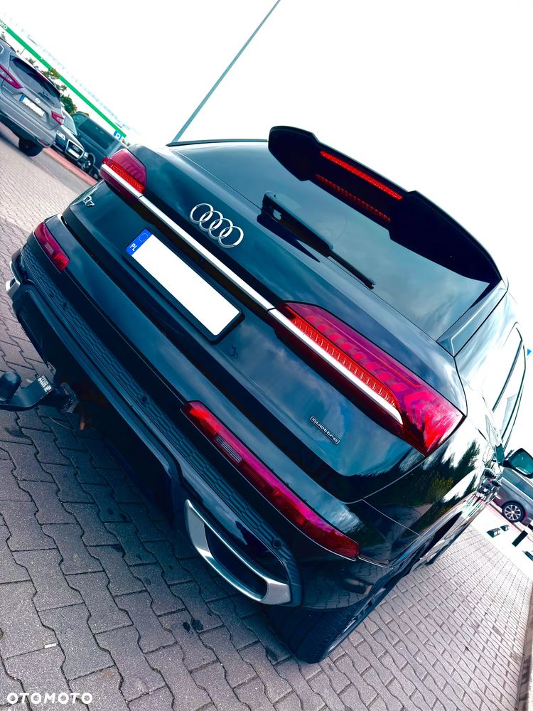 Audi Q7 - 6