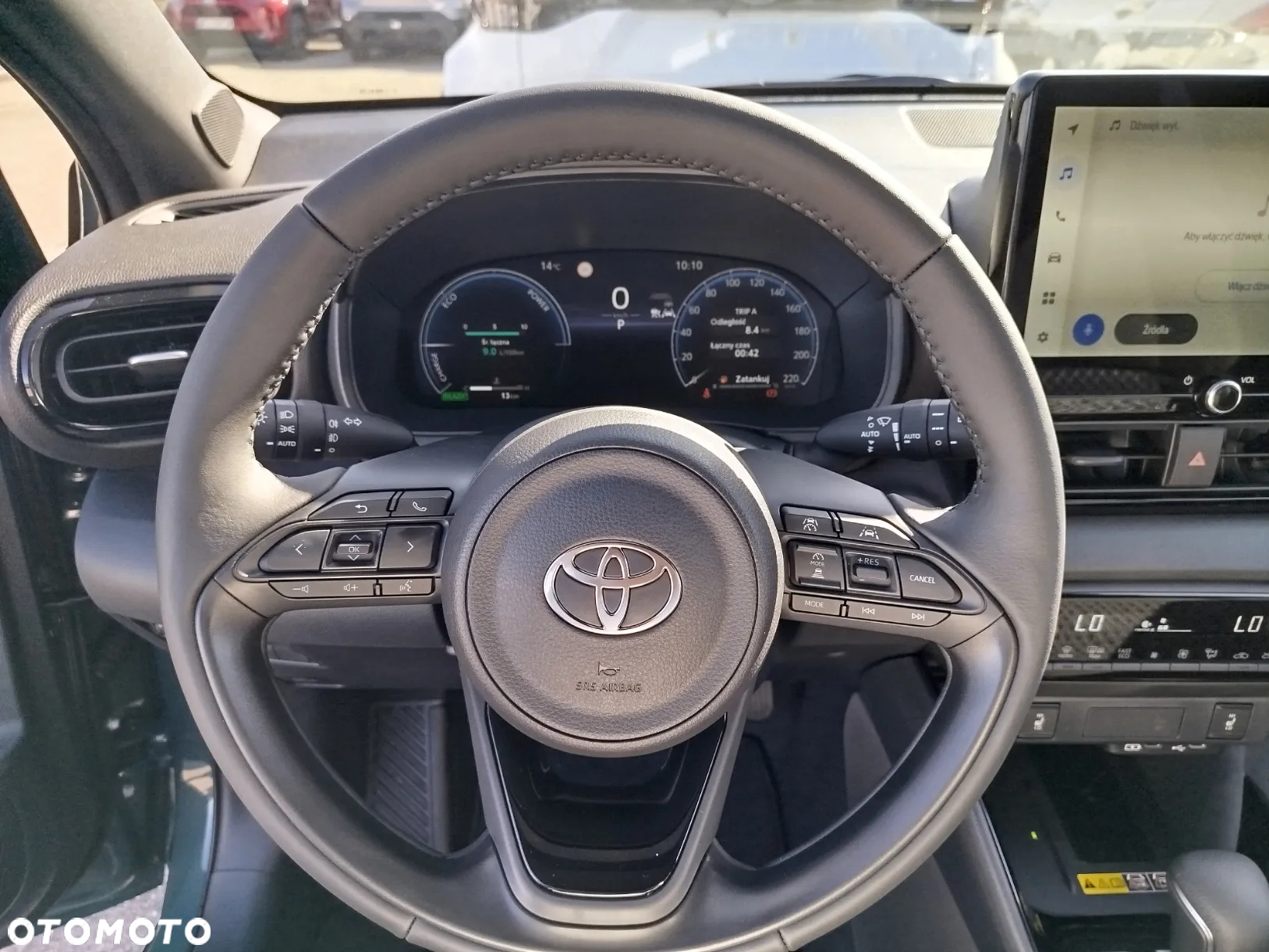 Toyota Yaris Hybrid 1.5 Executive - 11