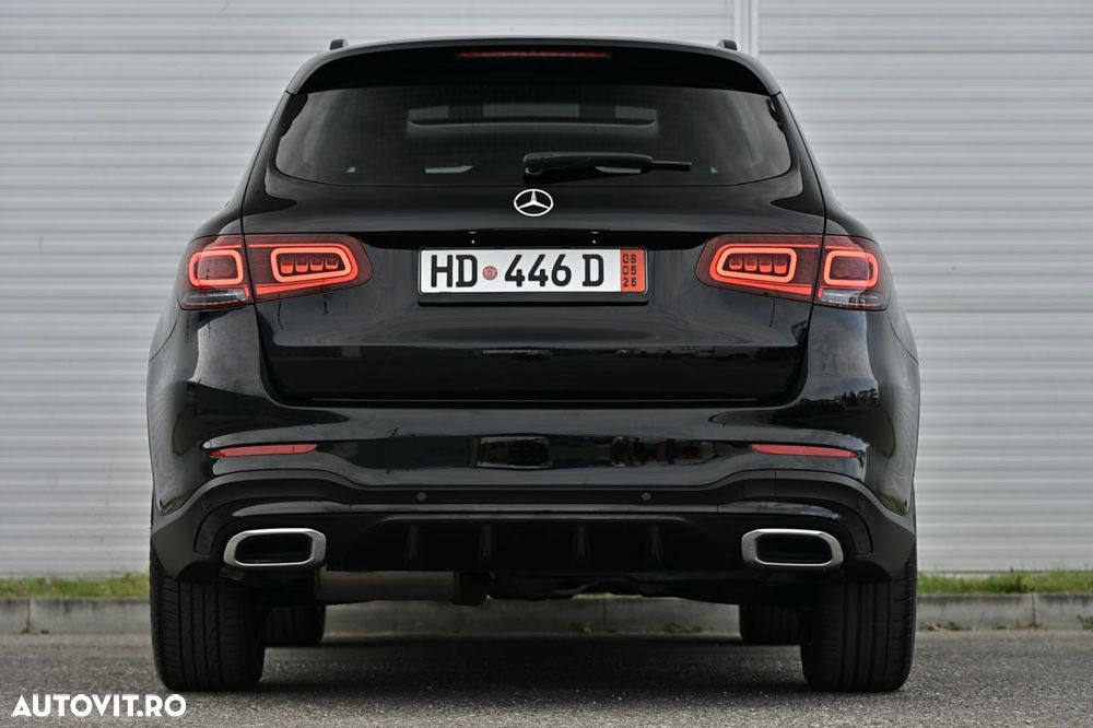Mercedes-Benz GLC 300 d 4MATIC 9G-TRONIC AMG Line Plus - 4