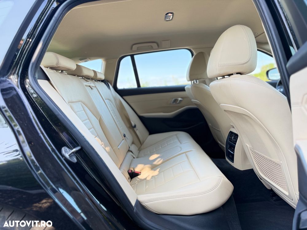 BMW Seria 3 330e Aut. Advantage - 13