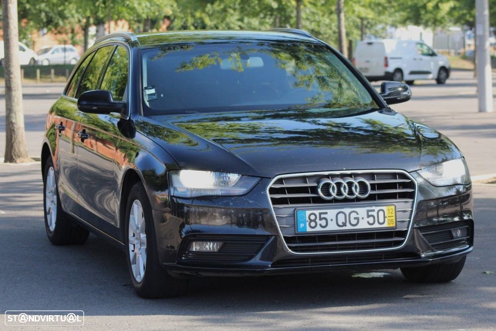 Audi A4 Avant 2.0 TDI Business Line - 1