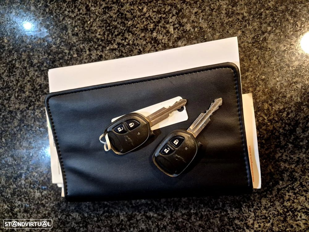 Chevrolet Spark 1.0 - 21