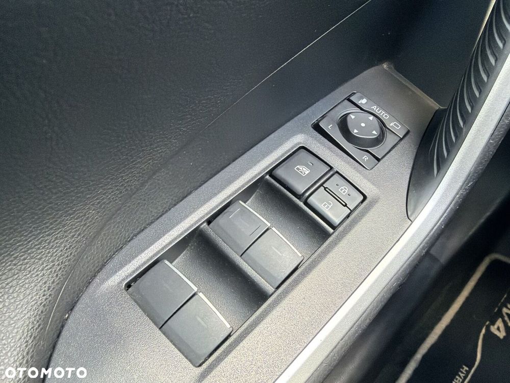 Toyota RAV4 - 15