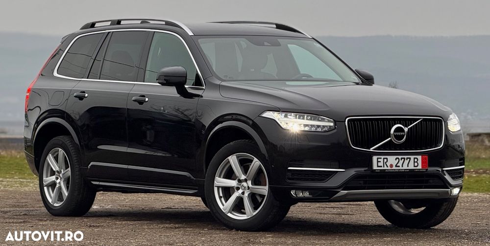 Volvo XC 90 D5 AWD Geartronic Momentum - 2