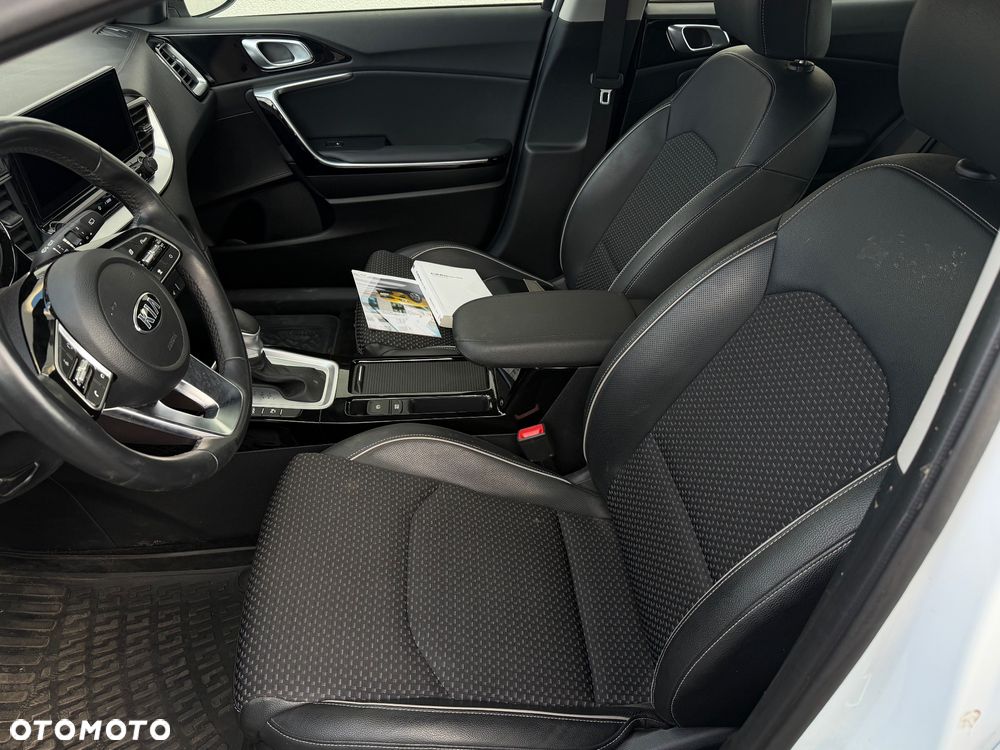 Kia XCeed 1.6 GDI DCT6 OPF Platinum Edition - 11